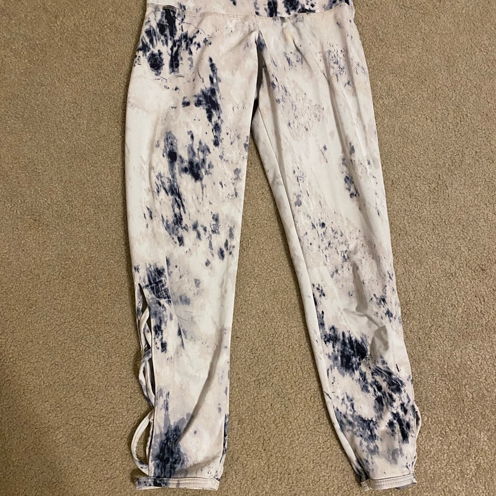 Strut This cropped leggings